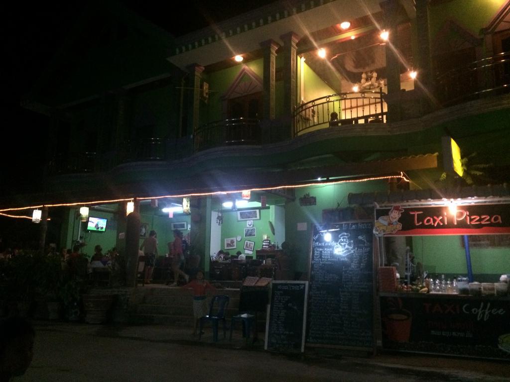 Phonemany Pensión Muang Pakbèng Exterior foto