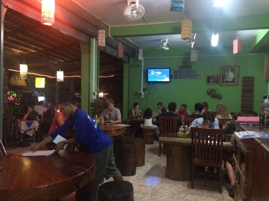 Phonemany Pensión Muang Pakbèng Exterior foto